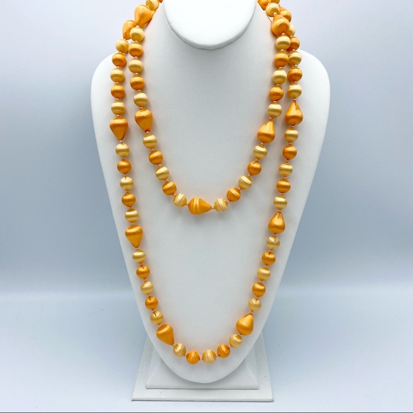 Vintage Japan Celluloid Beaded Single Strand Orange Bead Necklace - Picture 8 of 12